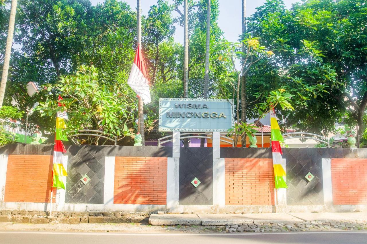Urbanview Hotel Minongga Pondok Labu By Reddoorz Jakarta Luaran gambar