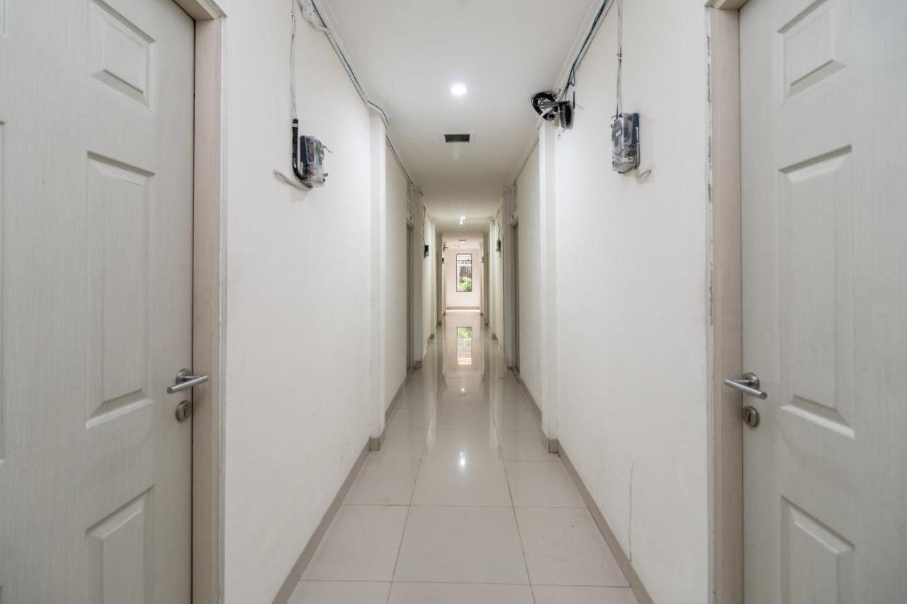 Urbanview Hotel Minongga Pondok Labu By Reddoorz Jakarta Luaran gambar